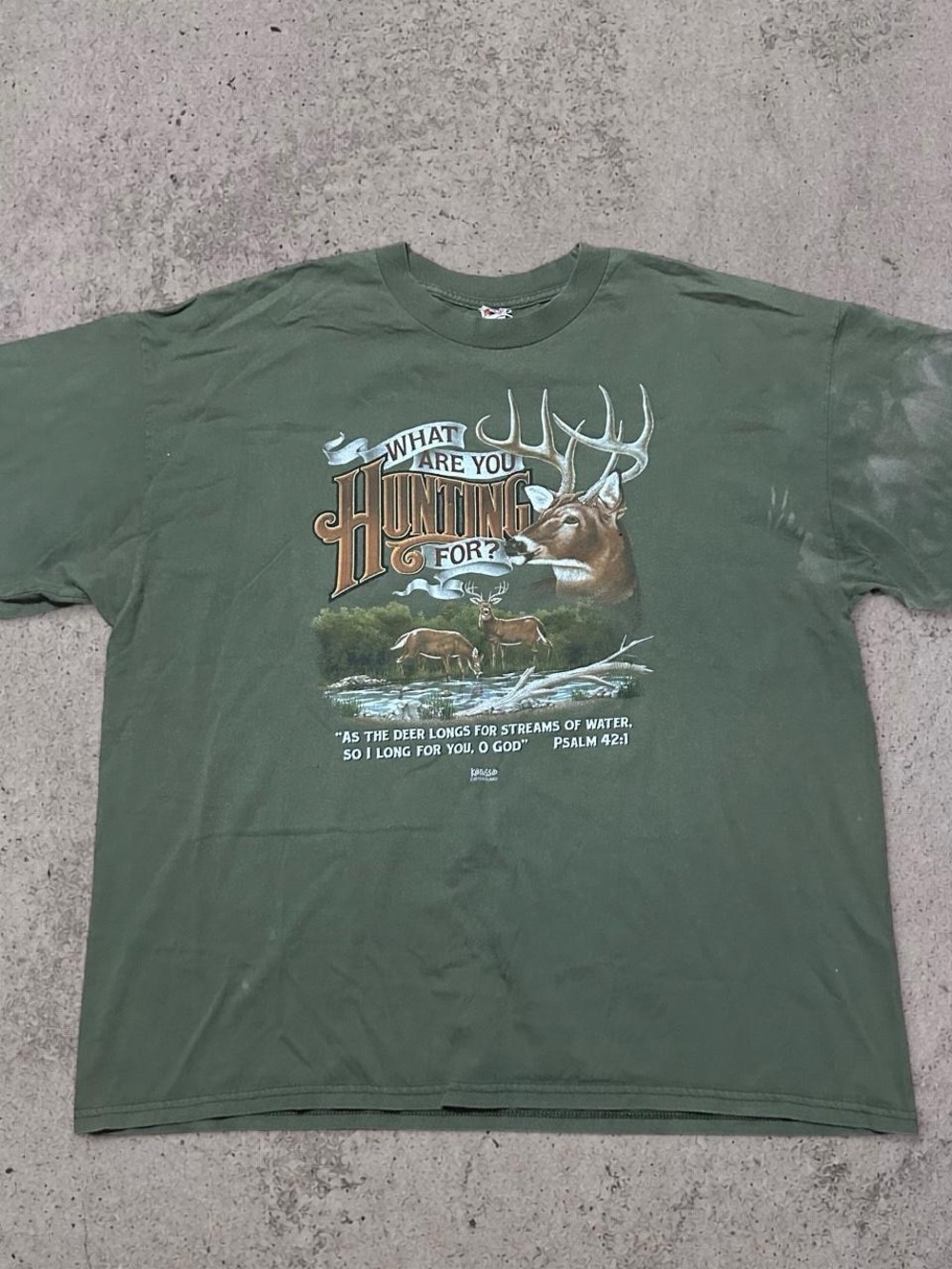 Kerusso Green Deer Hunting Graphic Tee Size XXL